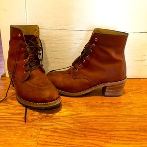 Red Wing Shoe Heritage line Clara boot